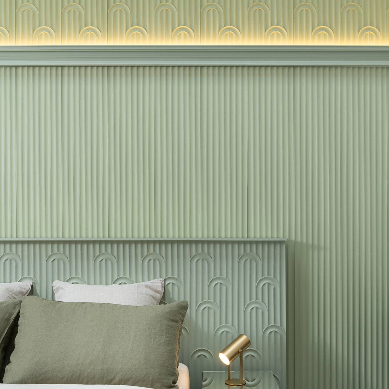 Paquete de 10 metros de Cornisas de Techo C323 con pegamento - Orac x Picture Rails y más - 5.5