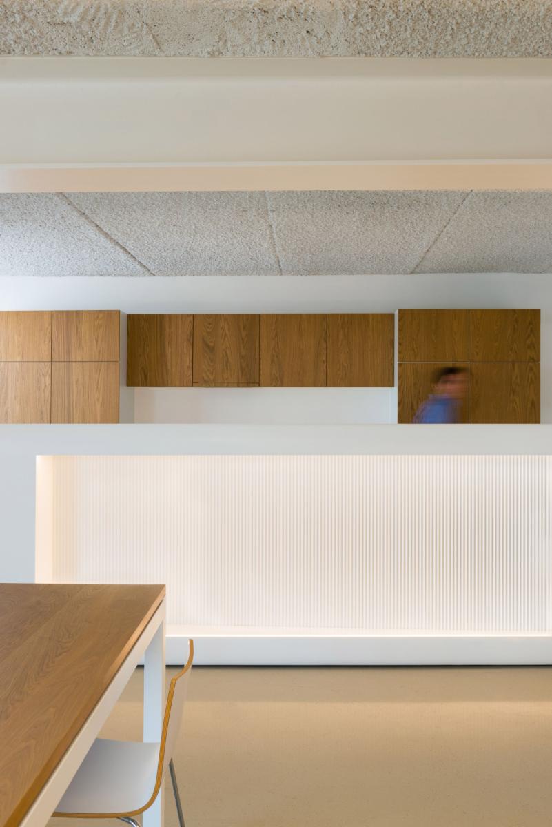 W108 ZIGZAG - Panneau 3D Revêtement Mural Décoratif 3d- 200x25x1,80cm (L x l x h) Orac Decor