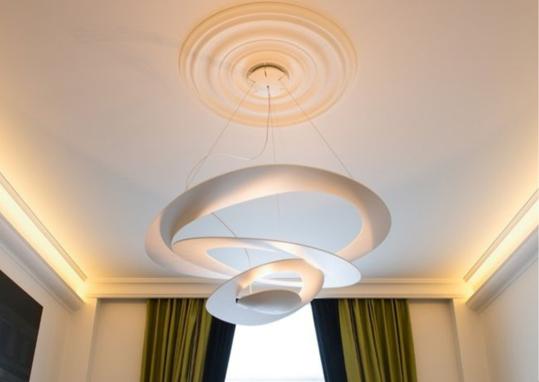 Grand visuel page conseil - rosace de plafond