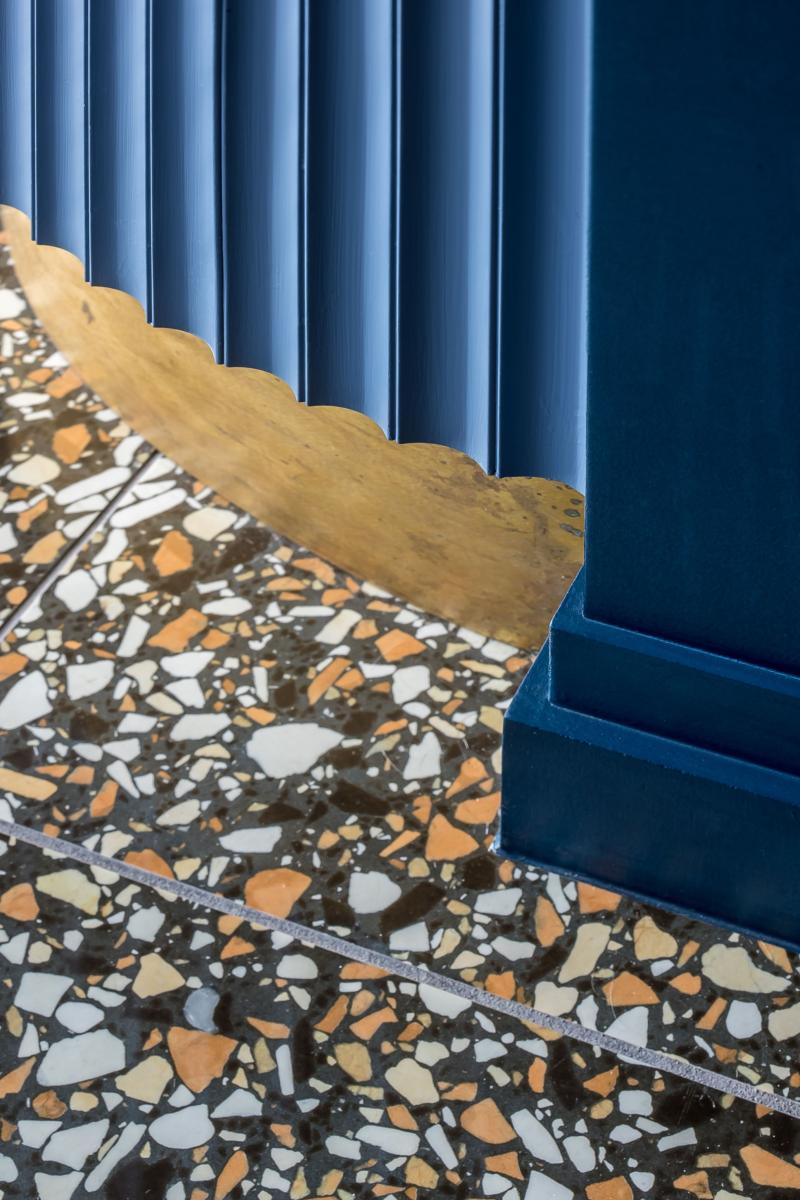 SX187 Plinthe Orac Decor - 7,5x1,2x200cm (h x p x L) - plinthe décorative polymère