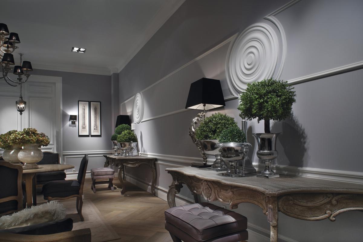 P8040 Cimaise murale Orac Decor - 10x2x200cm (h x p x L) - moulure décorative polyuréthane