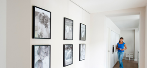 Galerie photos : cimaise et accrochage tableau Artiteq