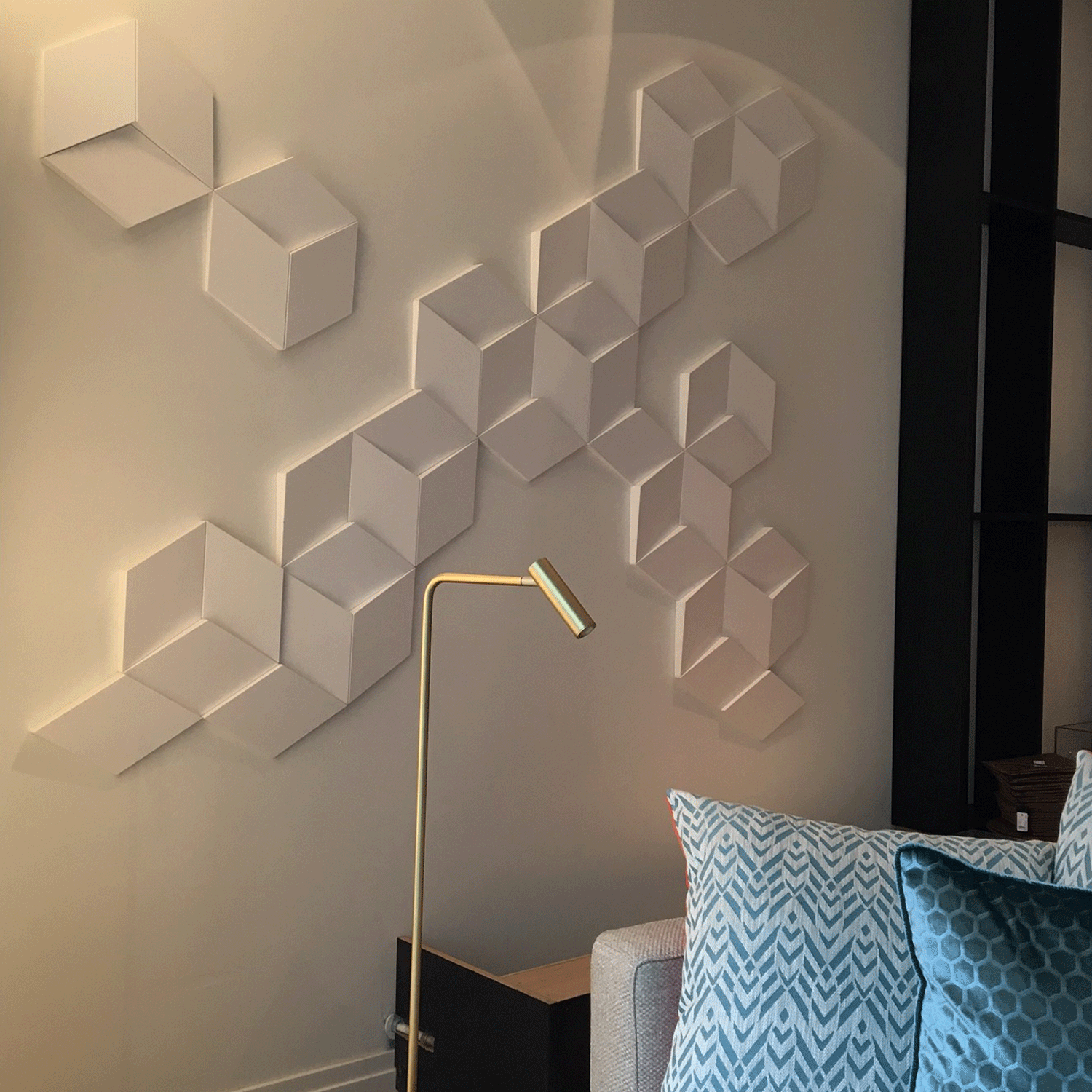 W100 ROMBUS - elemento decorativo para formar patrones y combinaciones - 25,8x15x2,9cm (L x An x Al) Orac Decor