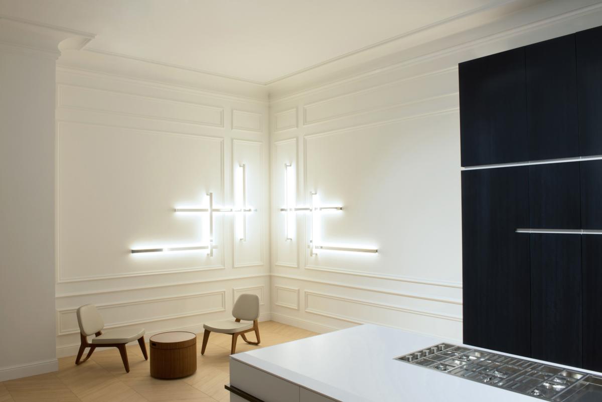 P4020 Cimaise murale Orac Decor - 5x3x200cm (h x p x L) - moulure décorative polyuréthane