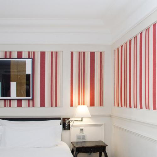 P8060 Cimaise murale Orac Decor - 3,5x5x200cm (h x p x L) - moulure décorative polyuréthane